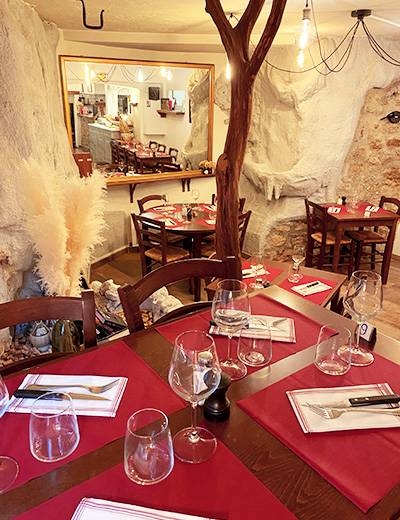 Le restaurant - L'Estanco - Bargemon - top restaurant BARGEMON